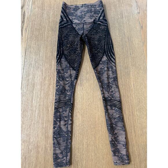 Savage X Fenty Special FX High Waist Legging TERRACOTTA PINK DISTORTED LACE S - Picture 10 of 13